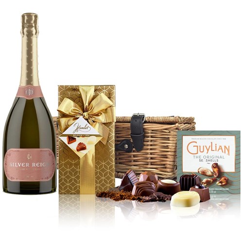 Silver Reign Rose English Sparkling 75cl And Chocolates Hamper